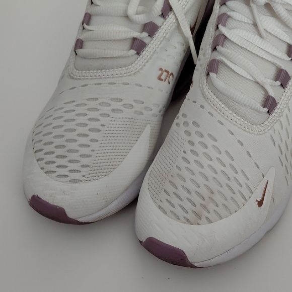 Nike Women's White and Purple Sneakers - Picture 6 of 17